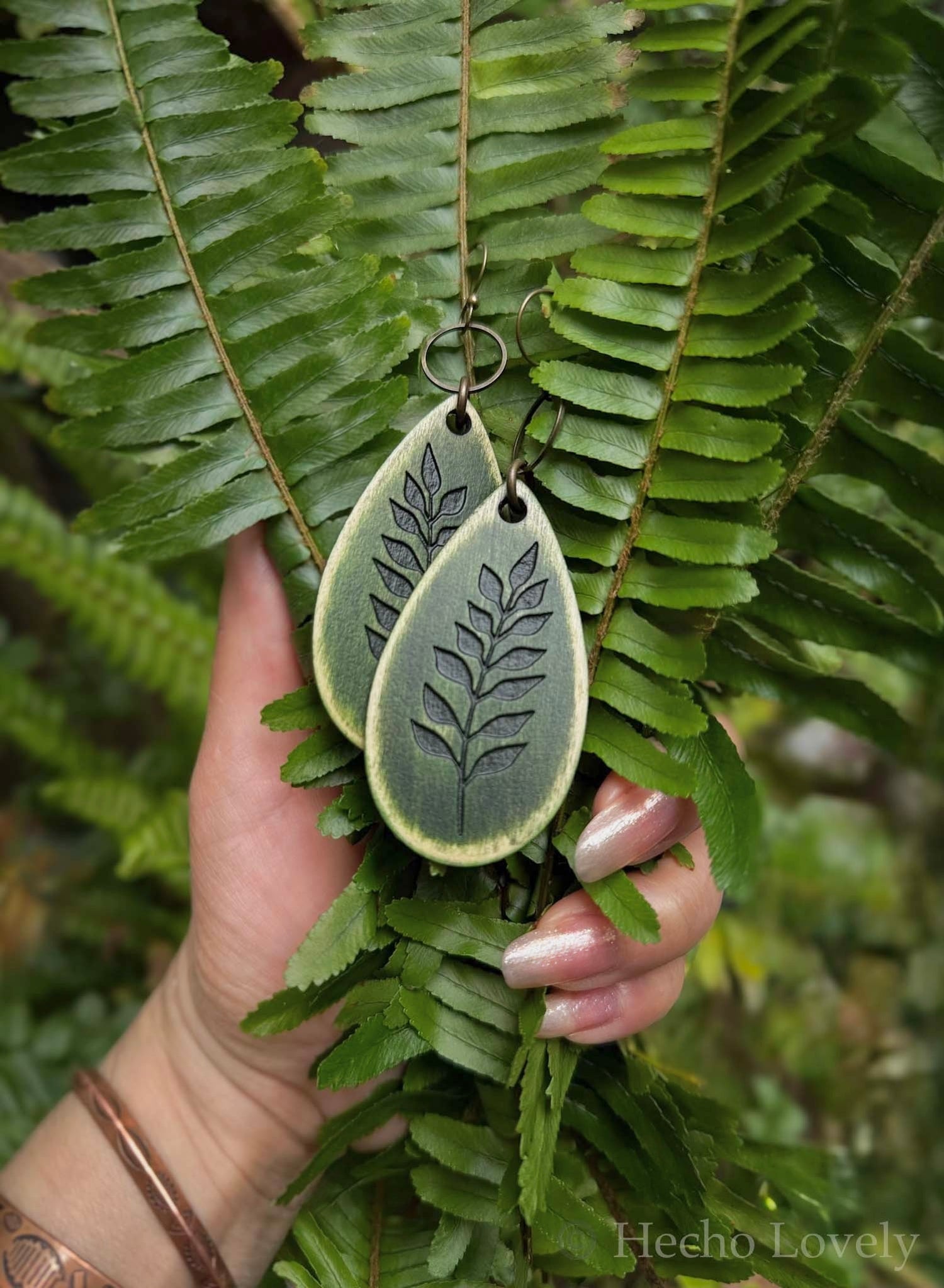 Hojas del Bosque