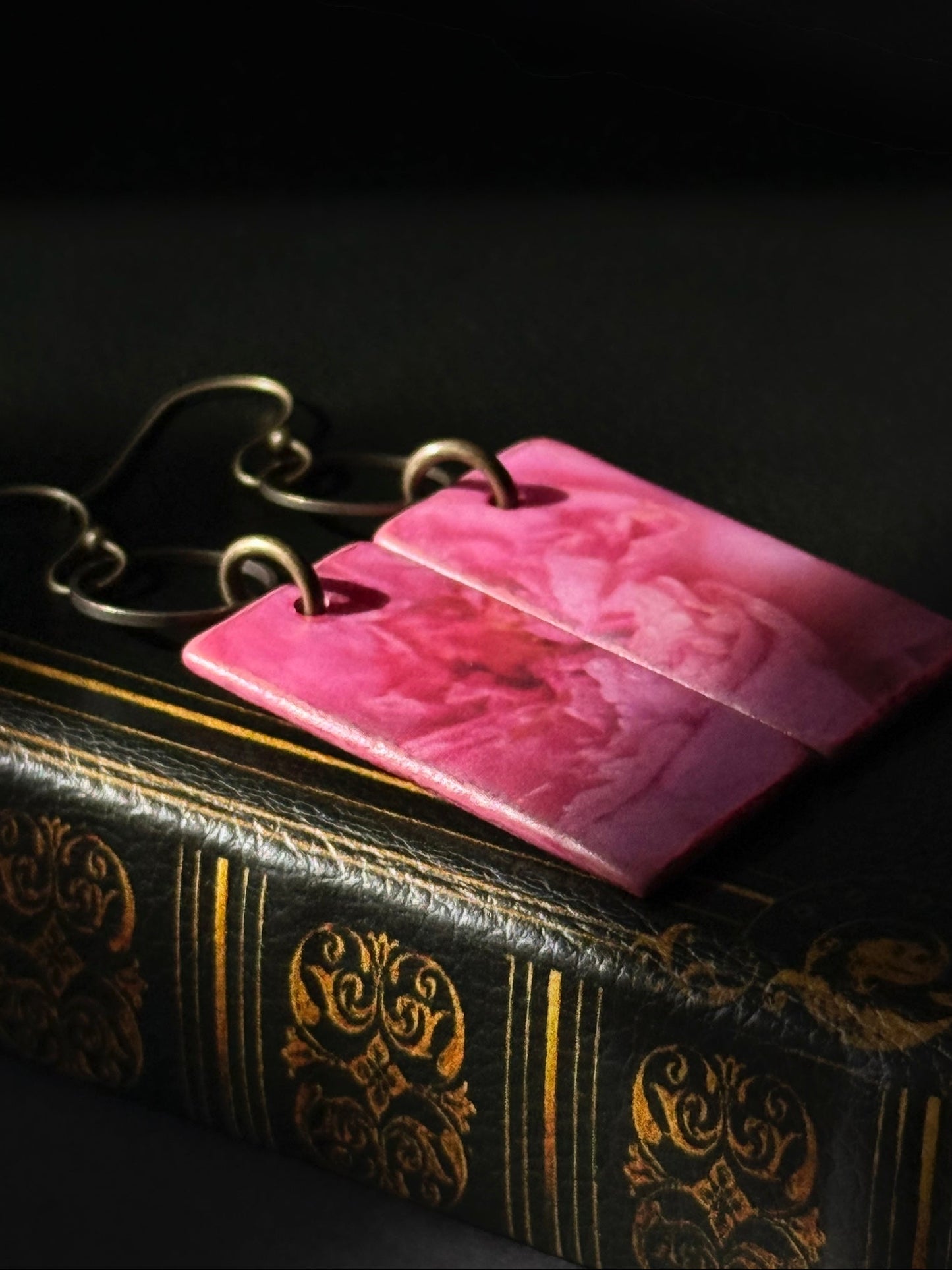 Fragmented Petals