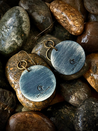 Round Denim Brass